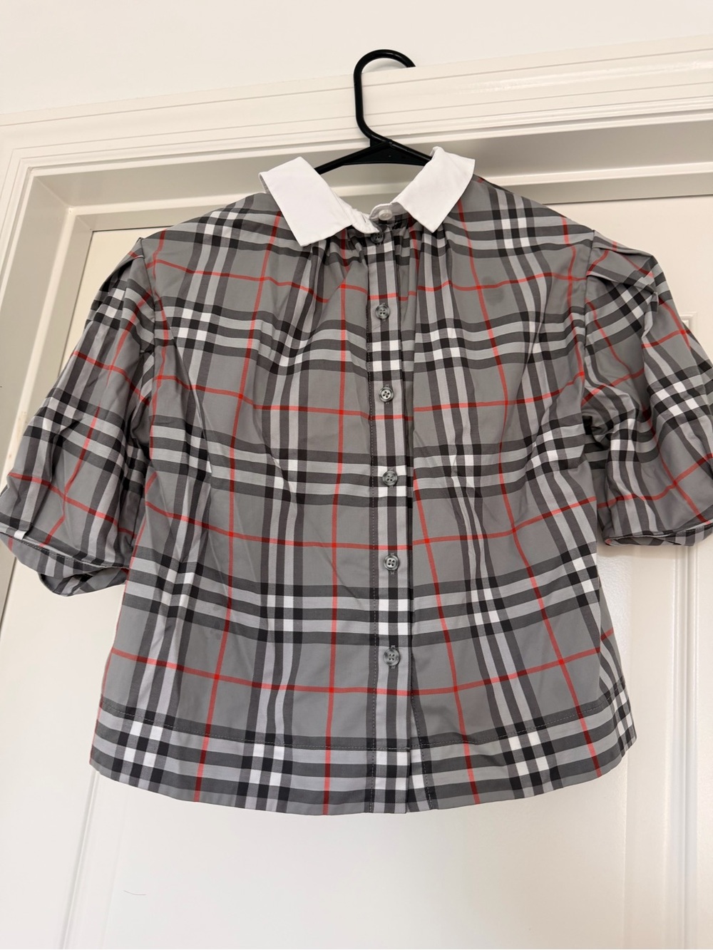 Burberry Gray Plaid Short Sleeve Blouse with White Collar